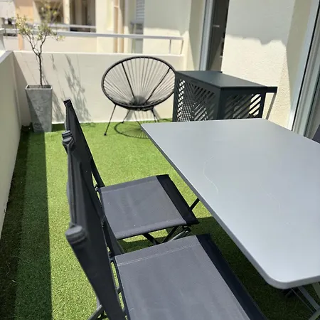 Apartman Super T2 Renove Apercu Toutes Commodites Antibes