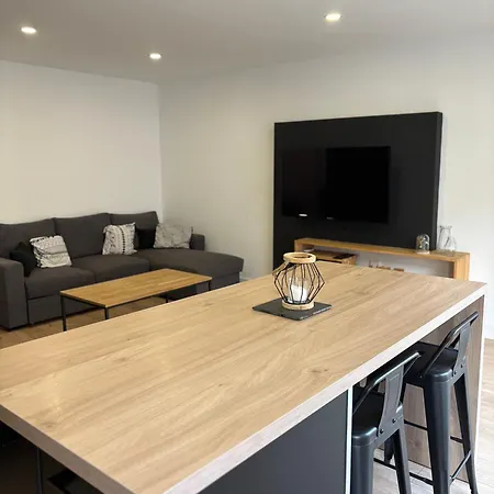 Apartman Super T2 Renove Apercu Toutes Commodites