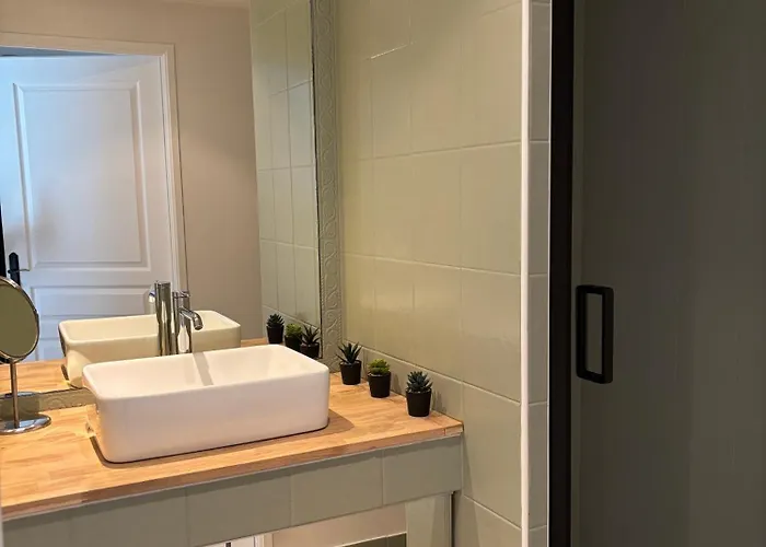 Super T2 Renove Apercu Toutes Commodites Apartman Antibes