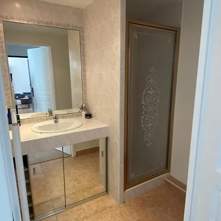 Super T2 Renove Apercu Toutes Commodites * Antibes